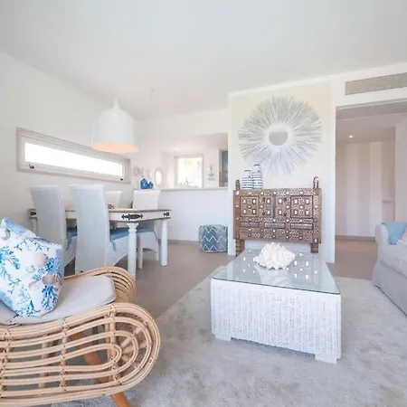 Charming Apt At The Marina Of With Pool * 拉哥斯