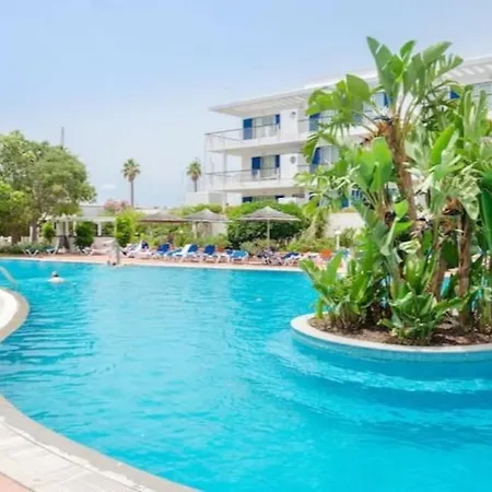 Charming Apt At The Marina Of With Pool 公寓