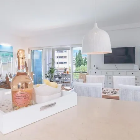Charming Apt At The Marina Of With Pool *
